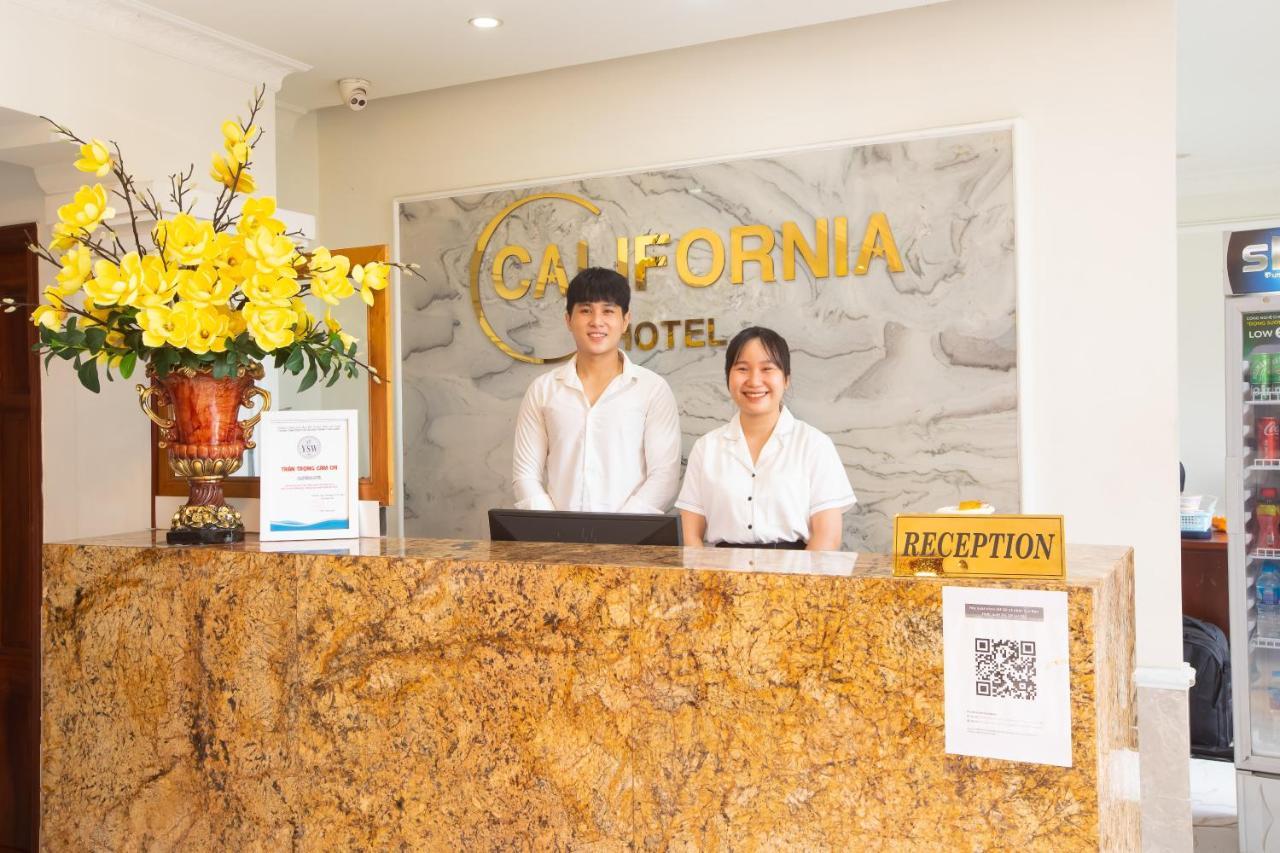 California Hotel Хошимин Экстерьер фото
